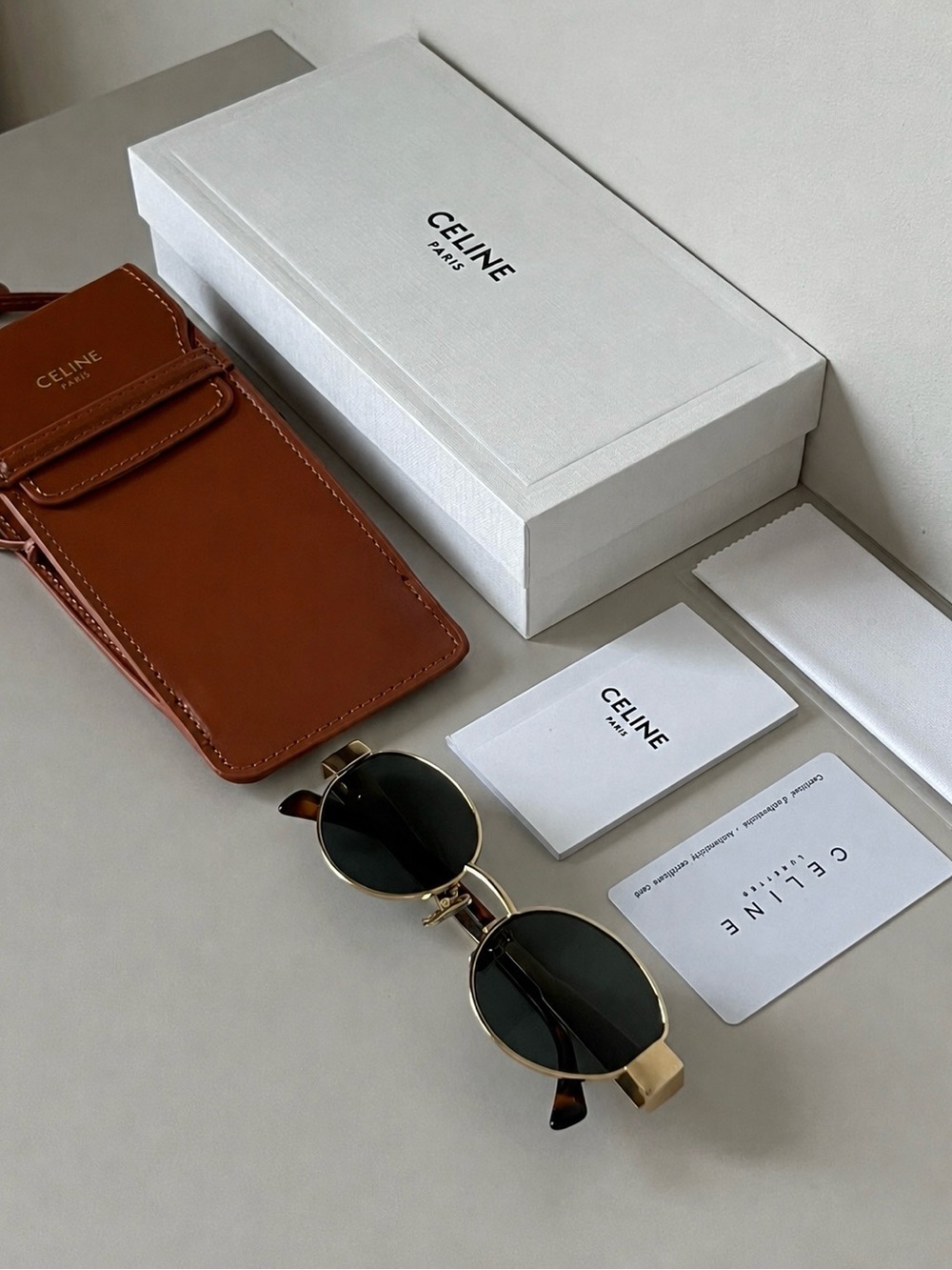 Celine Triomphe Metal 01 Sunglasses Green Lens Gold Frame - Picture 15 of 15